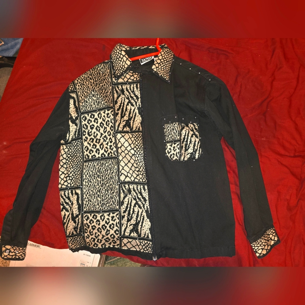 Animal Print Black Zipper Blouse